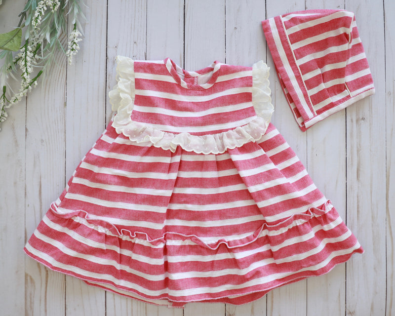 Stripped dress set with bonnet