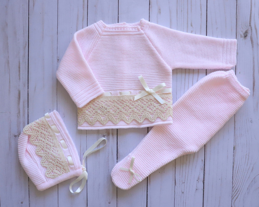 Newborn Knitted 3-pieces Set