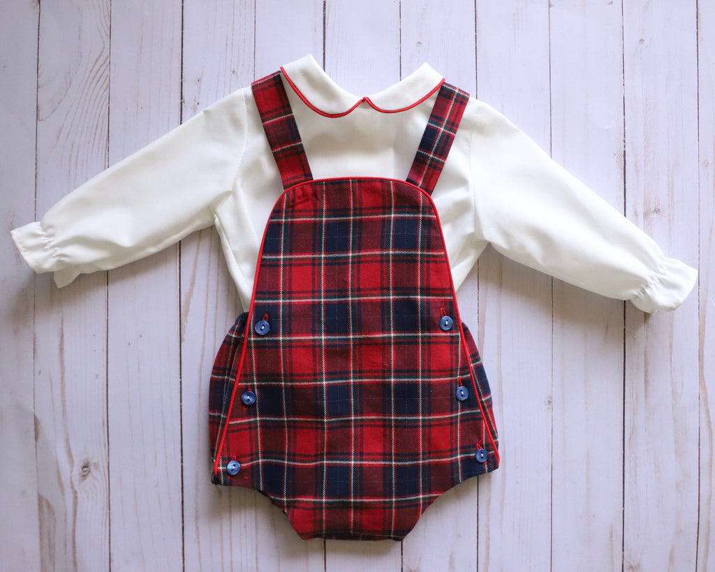 2 pieces christmas set with tartan romper and long sleeve whithe shirt. Romper 100% Cotton / shirt (67% polyester - 33% cotton)