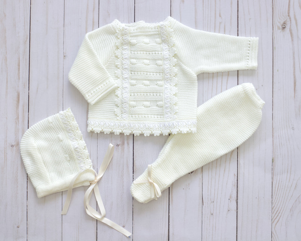 Newborn Knitted 3-pieces Set - Beige